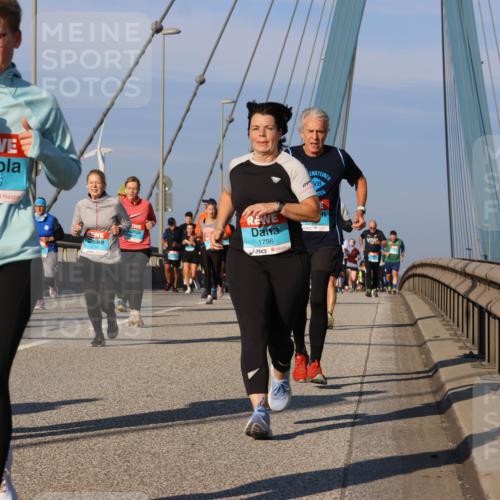 03.10.2025 - Köhlbrandbrückenlauf Strokosch-Dieckow http://msf.ph/oto/9116831 03.10.2025 09:49:58 Position 2 216, 1745, 1714, 1796 meine-sportfotos.de