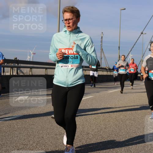 03.10.2025 - Köhlbrandbrückenlauf Strokosch-Dieckow http://msf.ph/oto/9116850 03.10.2025 09:49:59 Position 2 1745, 1796 meine-sportfotos.de