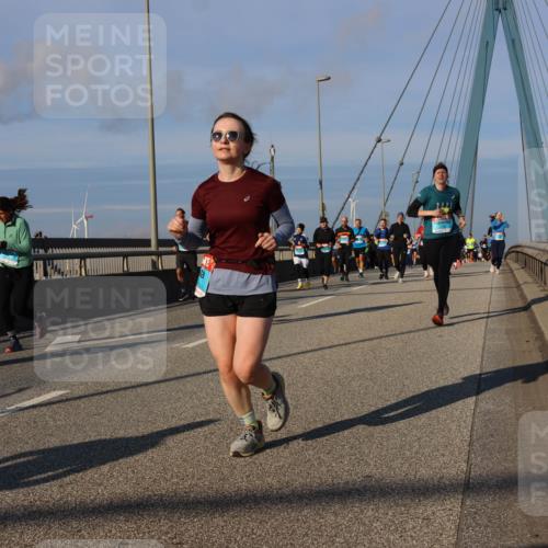 03.10.2025 - Köhlbrandbrückenlauf Strokosch-Dieckow http://msf.ph/oto/9117042 03.10.2025 09:50:19 Position 2  meine-sportfotos.de