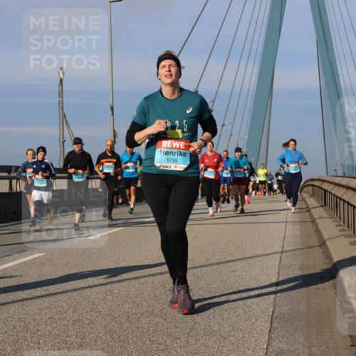 03.10.2025 - Köhlbrandbrückenlauf Strokosch-Dieckow http://msf.ph/oto/9117048 03.10.2025 09:50:21 Position 2 125, 1735 meine-sportfotos.de