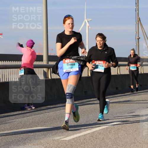 03.10.2025 - Köhlbrandbrückenlauf Strokosch-Dieckow http://msf.ph/oto/9117766 03.10.2025 09:51:34 Position 2 3081, 218 meine-sportfotos.de