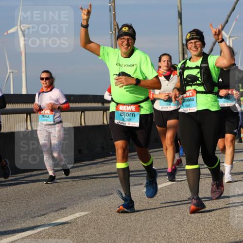03.10.2025 - Köhlbrandbrückenlauf Strokosch-Dieckow http://msf.ph/oto/9117845 03.10.2025 09:51:40 Position 2 1671, 1659, 2089, 1446, 1956, 1529 meine-sportfotos.de