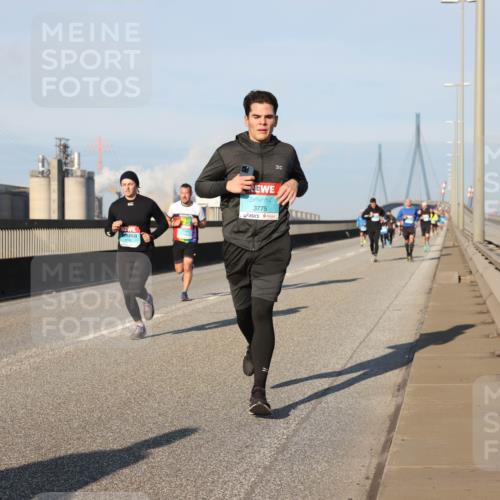 03.10.2025 - Köhlbrandbrückenlauf Lena Gebhardt http://msf.ph/oto/9118123 03.10.2025 09:44:39 Position 2 3775 meine-sportfotos.de
