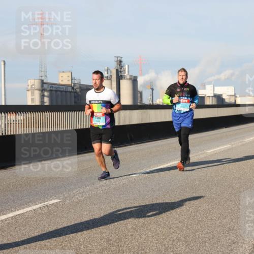 03.10.2025 - Köhlbrandbrückenlauf Lena Gebhardt http://msf.ph/oto/9118210 03.10.2025 09:44:40 Position 2 3794 meine-sportfotos.de