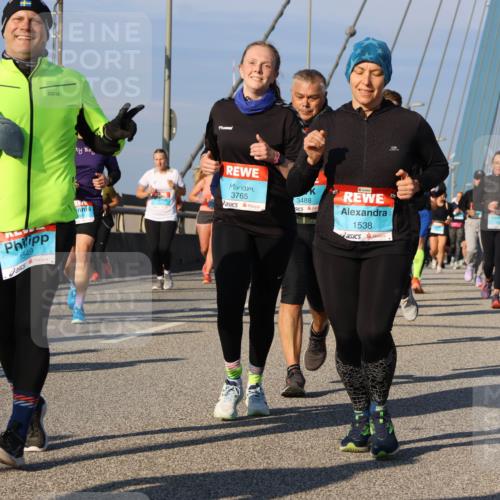 03.10.2025 - Köhlbrandbrückenlauf Strokosch-Dieckow http://msf.ph/oto/9118601 03.10.2025 09:52:33 Position 2 1549, 3765, 3488, 114, 1538, 1548 meine-sportfotos.de