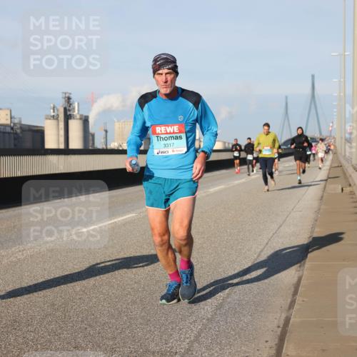 03.10.2025 - Köhlbrandbrückenlauf Lena Gebhardt http://msf.ph/oto/9119197 03.10.2025 09:45:10 Position 2 3317 meine-sportfotos.de