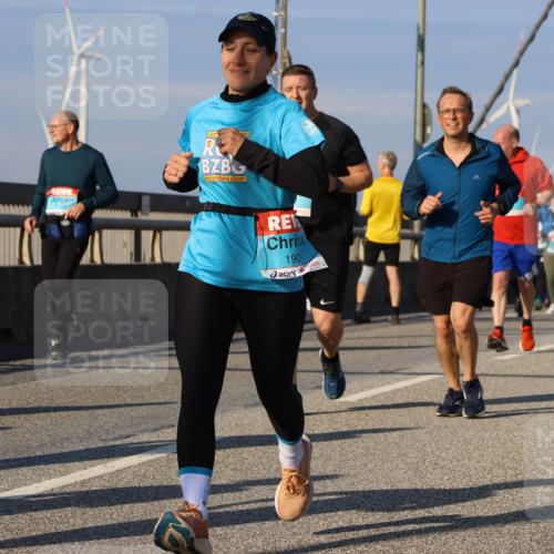 03.10.2025 - Köhlbrandbrückenlauf Strokosch-Dieckow http://msf.ph/oto/9119340 03.10.2025 09:53:11 Position 2 190 meine-sportfotos.de