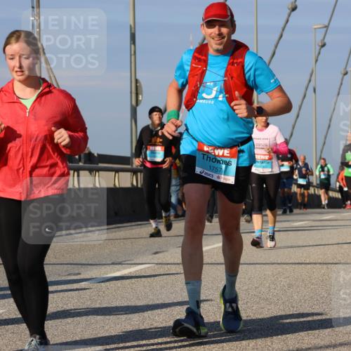 03.10.2025 - Köhlbrandbrückenlauf Strokosch-Dieckow http://msf.ph/oto/9119910 03.10.2025 09:54:10 Position 2 2024, 1757, 357, 172 meine-sportfotos.de