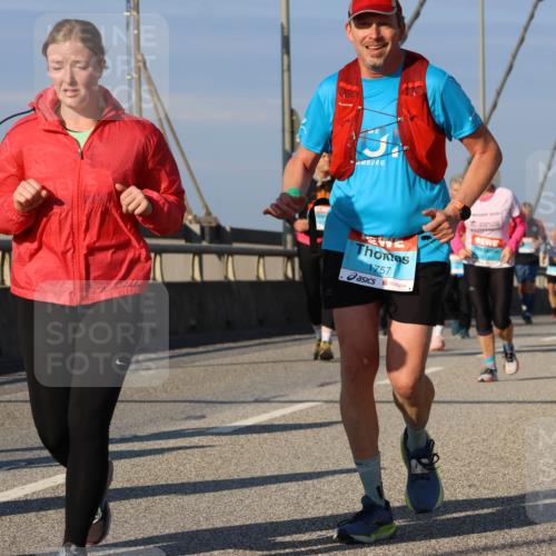 03.10.2025 - Köhlbrandbrückenlauf Strokosch-Dieckow http://msf.ph/oto/9119923 03.10.2025 09:54:10 Position 2 1757 meine-sportfotos.de