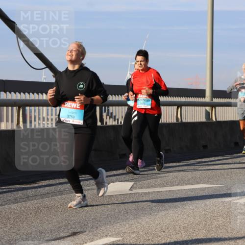 03.10.2025 - Köhlbrandbrückenlauf Strokosch-Dieckow http://msf.ph/oto/9120177 03.10.2025 09:54:43 Position 2 3759, 30291, 2119 meine-sportfotos.de