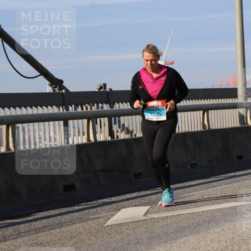 03.10.2025 - Köhlbrandbrückenlauf Strokosch-Dieckow http://msf.ph/oto/9120315 03.10.2025 09:55:00 Position 2 1414 meine-sportfotos.de