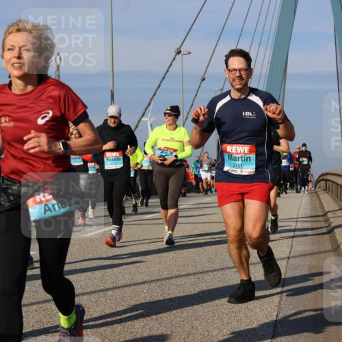 03.10.2025 - Köhlbrandbrückenlauf Strokosch-Dieckow http://msf.ph/oto/9120456 03.10.2025 09:55:12 Position 2 2255, 3151 meine-sportfotos.de
