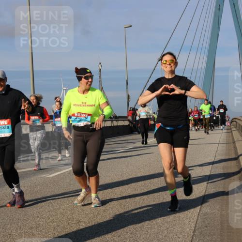 03.10.2025 - Köhlbrandbrückenlauf Strokosch-Dieckow http://msf.ph/oto/9120470 03.10.2025 09:55:15 Position 2 2072, 2907 meine-sportfotos.de