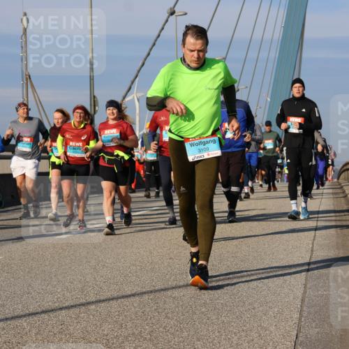 03.10.2025 - Köhlbrandbrückenlauf Strokosch-Dieckow http://msf.ph/oto/9120528 03.10.2025 09:55:23 Position 2 3109 meine-sportfotos.de