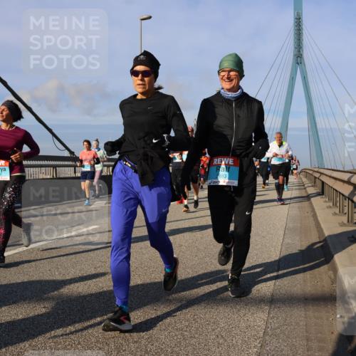 03.10.2025 - Köhlbrandbrückenlauf Strokosch-Dieckow http://msf.ph/oto/9120640 03.10.2025 09:55:36 Position 2 1001, 2683 meine-sportfotos.de
