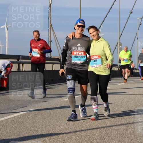 03.10.2025 - Köhlbrandbrückenlauf Strokosch-Dieckow http://msf.ph/oto/9120783 03.10.2025 09:55:49 Position 2 2234, 2408, 1717, 1762 meine-sportfotos.de
