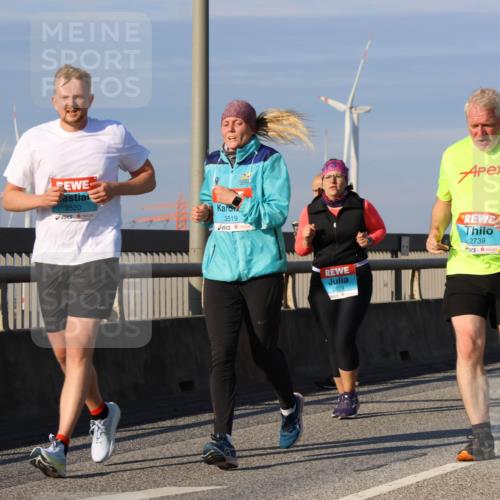 03.10.2025 - Köhlbrandbrückenlauf Strokosch-Dieckow http://msf.ph/oto/9120834 03.10.2025 09:55:56 Position 2 3520, 3519, 2829, 2739, 3147 meine-sportfotos.de