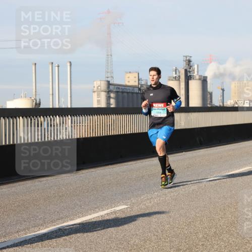 03.10.2025 - Köhlbrandbrückenlauf Lena Gebhardt http://msf.ph/oto/9126197 03.10.2025 09:46:07 Position 2 1316, 1144 meine-sportfotos.de