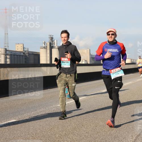 03.10.2025 - Köhlbrandbrückenlauf Lena Gebhardt http://msf.ph/oto/9126225 03.10.2025 09:46:09 Position 2 1144, 1106 meine-sportfotos.de