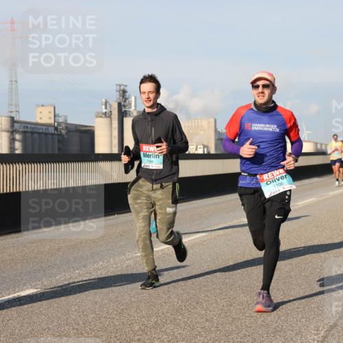 03.10.2025 - Köhlbrandbrückenlauf Lena Gebhardt http://msf.ph/oto/9126228 03.10.2025 09:46:09 Position 2 1144, 1106 meine-sportfotos.de