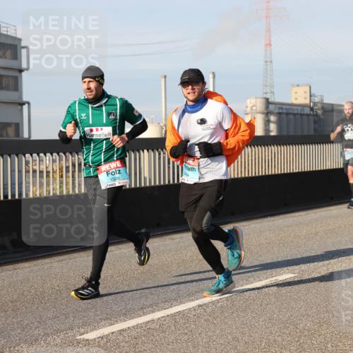 03.10.2025 - Köhlbrandbrückenlauf Lena Gebhardt http://msf.ph/oto/9126498 03.10.2025 09:46:26 Position 2 1526 meine-sportfotos.de