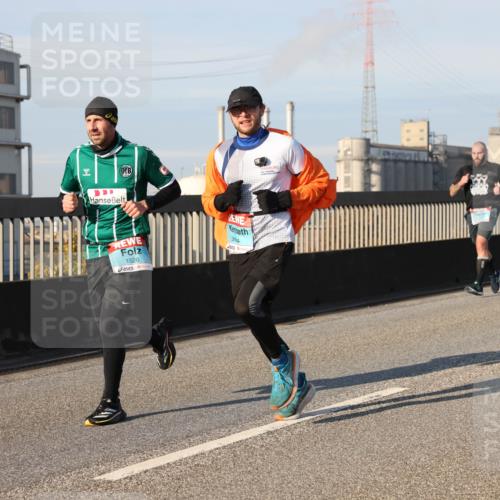 03.10.2025 - Köhlbrandbrückenlauf Lena Gebhardt http://msf.ph/oto/9126501 03.10.2025 09:46:26 Position 2 1526, 3104 meine-sportfotos.de