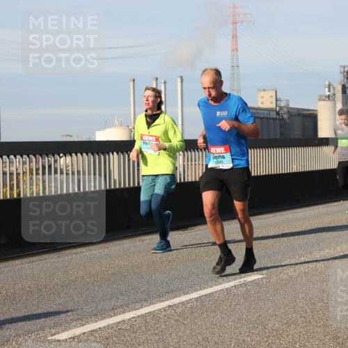 03.10.2025 - Köhlbrandbrückenlauf Lena Gebhardt http://msf.ph/oto/9127587 03.10.2025 09:47:28 Position 2 1560, 1543 meine-sportfotos.de