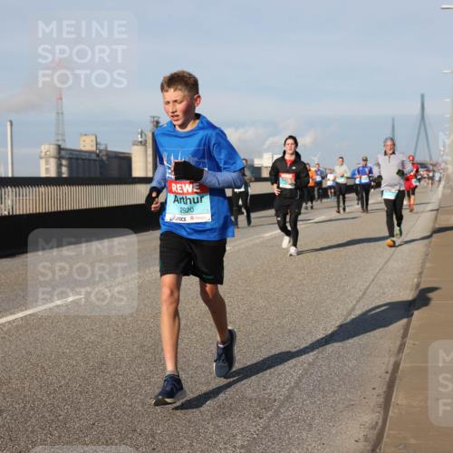 03.10.2025 - Köhlbrandbrückenlauf Lena Gebhardt http://msf.ph/oto/9127729 03.10.2025 09:47:36 Position 2 2920 meine-sportfotos.de