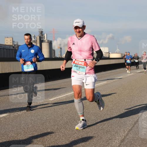 03.10.2025 - Köhlbrandbrückenlauf Lena Gebhardt http://msf.ph/oto/9127903 03.10.2025 09:47:44 Position 2 2944, 1321 meine-sportfotos.de