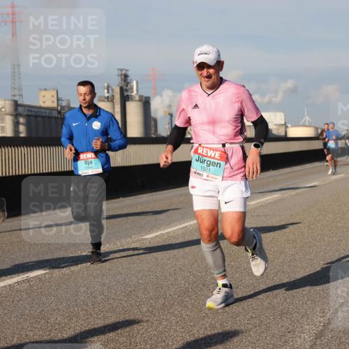 03.10.2025 - Köhlbrandbrückenlauf Lena Gebhardt http://msf.ph/oto/9127906 03.10.2025 09:47:44 Position 2 2944, 1321 meine-sportfotos.de
