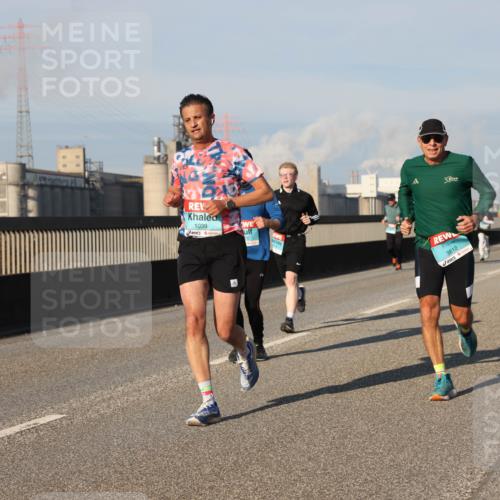 03.10.2025 - Köhlbrandbrückenlauf Lena Gebhardt http://msf.ph/oto/9128181 03.10.2025 09:48:05 Position 2 1039, 3812, 1132 meine-sportfotos.de
