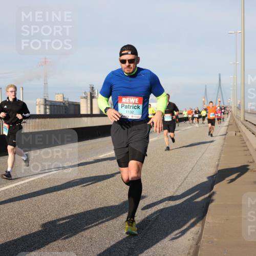 03.10.2025 - Köhlbrandbrückenlauf Lena Gebhardt http://msf.ph/oto/9128218 03.10.2025 09:48:07 Position 2 1132 meine-sportfotos.de