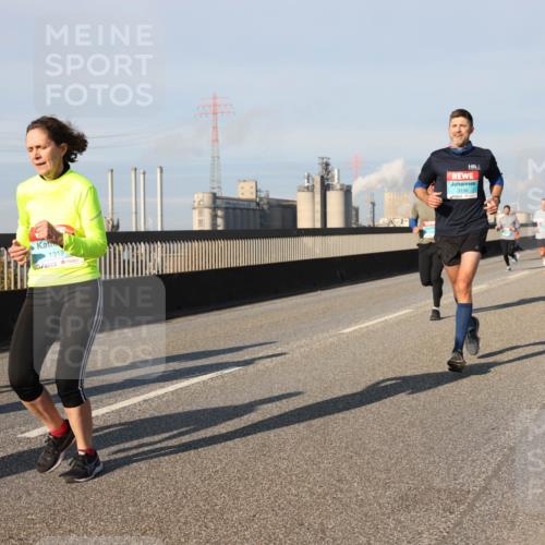 03.10.2025 - Köhlbrandbrückenlauf Lena Gebhardt http://msf.ph/oto/9128529 03.10.2025 09:48:20 Position 2 1312, 3138 meine-sportfotos.de