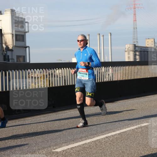 03.10.2025 - Köhlbrandbrückenlauf Lena Gebhardt http://msf.ph/oto/9129070 03.10.2025 09:48:39 Position 2 1302 meine-sportfotos.de