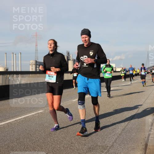 03.10.2025 - Köhlbrandbrückenlauf Lena Gebhardt http://msf.ph/oto/9129397 03.10.2025 09:48:52 Position 2 1152 meine-sportfotos.de