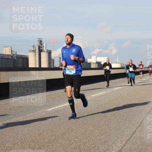 03.10.2025 - Köhlbrandbrückenlauf Lena Gebhardt http://msf.ph/oto/9129919 03.10.2025 09:49:13 Position 2 2, 2029 meine-sportfotos.de