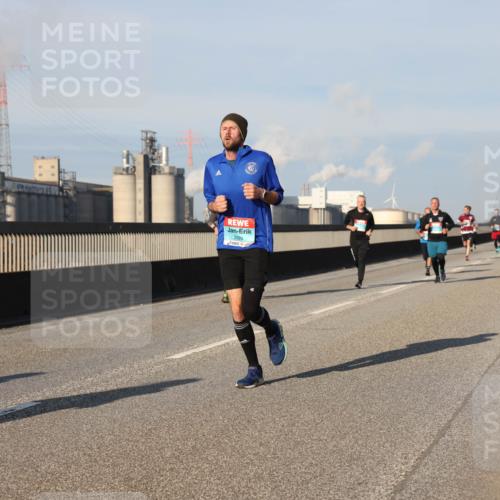 03.10.2025 - Köhlbrandbrückenlauf Lena Gebhardt http://msf.ph/oto/9129924 03.10.2025 09:49:13 Position 2 2029 meine-sportfotos.de
