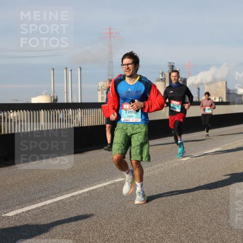 03.10.2025 - Köhlbrandbrückenlauf Lena Gebhardt http://msf.ph/oto/9130323 03.10.2025 09:49:26 Position 2 3484 meine-sportfotos.de