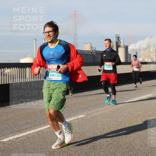 03.10.2025 - Köhlbrandbrückenlauf Lena Gebhardt http://msf.ph/oto/9130334 03.10.2025 09:49:26 Position 2 3484 meine-sportfotos.de