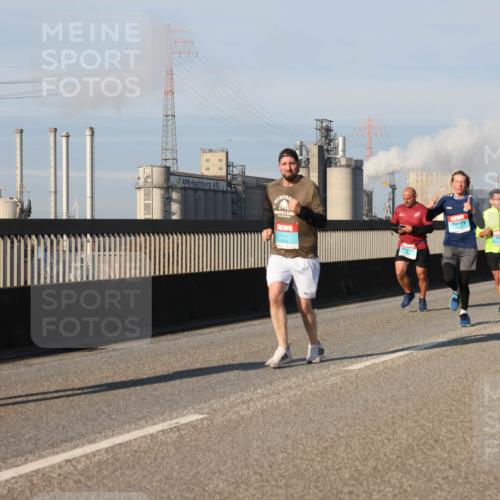 03.10.2025 - Köhlbrandbrückenlauf Lena Gebhardt http://msf.ph/oto/9130654 03.10.2025 09:49:38 Position 2 1559 meine-sportfotos.de
