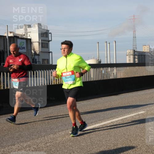 03.10.2025 - Köhlbrandbrückenlauf Lena Gebhardt http://msf.ph/oto/9130834 03.10.2025 09:49:42 Position 2 3198 meine-sportfotos.de
