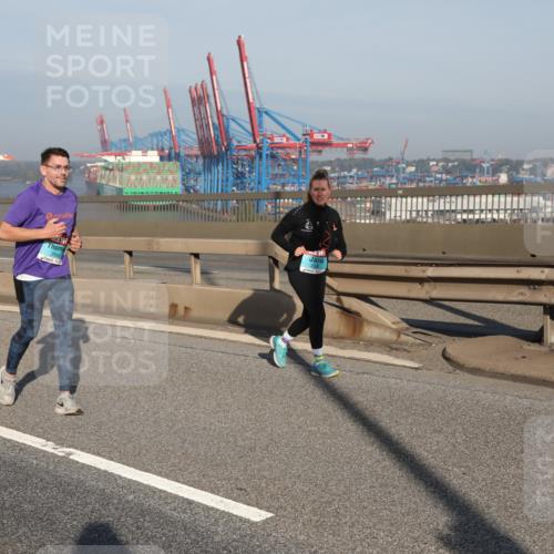 03.10.2025 - Köhlbrandbrückenlauf Yannick Fuchs http://msf.ph/oto/9131190 03.10.2025 09:03:21 Position 2 2988, 118 meine-sportfotos.de