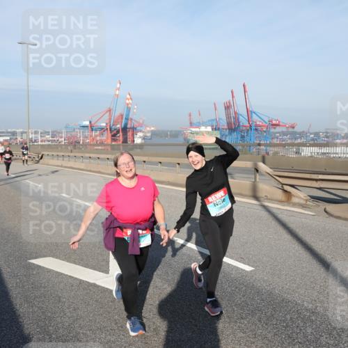 03.10.2025 - Köhlbrandbrückenlauf Yannick Fuchs http://msf.ph/oto/9132136 03.10.2025 09:04:03 Position 2 2662, 18 meine-sportfotos.de