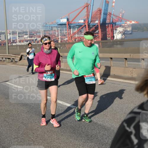 03.10.2025 - Köhlbrandbrückenlauf Yannick Fuchs http://msf.ph/oto/9132290 03.10.2025 09:04:17 Position 2 2479, 2839 meine-sportfotos.de
