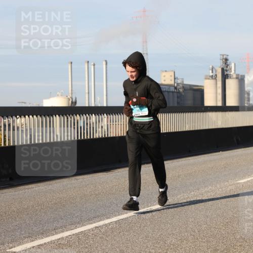 03.10.2025 - Köhlbrandbrückenlauf Lena Gebhardt http://msf.ph/oto/9132591 03.10.2025 09:50:30 Position 2 167 meine-sportfotos.de