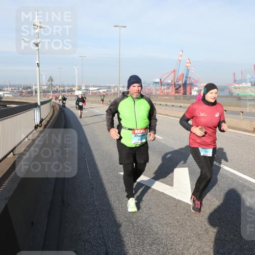03.10.2025 - Köhlbrandbrückenlauf Yannick Fuchs http://msf.ph/oto/9132833 03.10.2025 09:05:11 Position 2 2517 meine-sportfotos.de