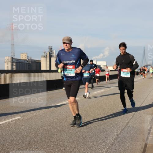 03.10.2025 - Köhlbrandbrückenlauf Lena Gebhardt http://msf.ph/oto/9132910 03.10.2025 09:50:48 Position 2 1250, 1089 meine-sportfotos.de