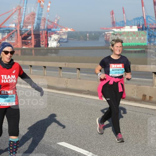 03.10.2025 - Köhlbrandbrückenlauf Yannick Fuchs http://msf.ph/oto/9133254 03.10.2025 09:05:47 Position 2 2565, 2516 meine-sportfotos.de