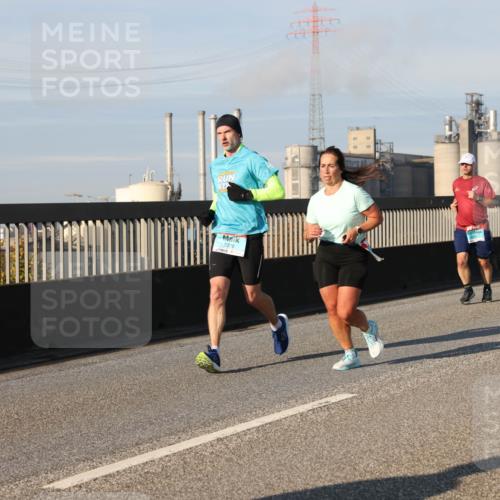 03.10.2025 - Köhlbrandbrückenlauf Lena Gebhardt http://msf.ph/oto/9133344 03.10.2025 09:51:15 Position 2 2776 meine-sportfotos.de