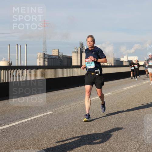 03.10.2025 - Köhlbrandbrückenlauf Lena Gebhardt http://msf.ph/oto/9133426 03.10.2025 09:51:20 Position 2 1739 meine-sportfotos.de